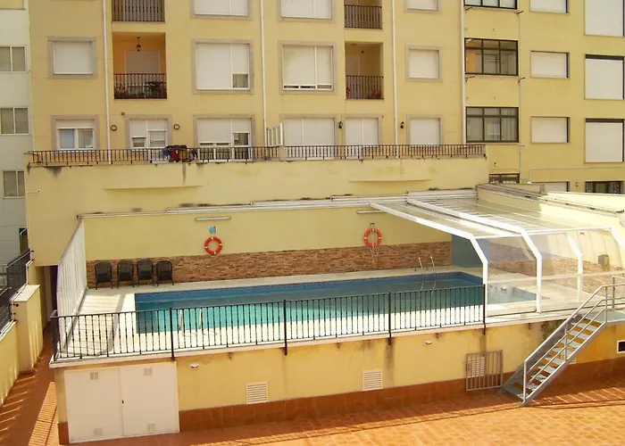 Tres Con Magnificas Vistas Al Mar