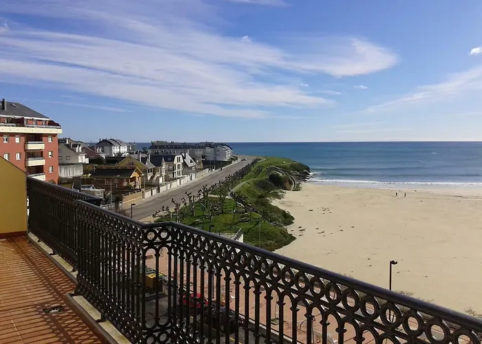 Tres Con Magnificas Vistas Al Mar